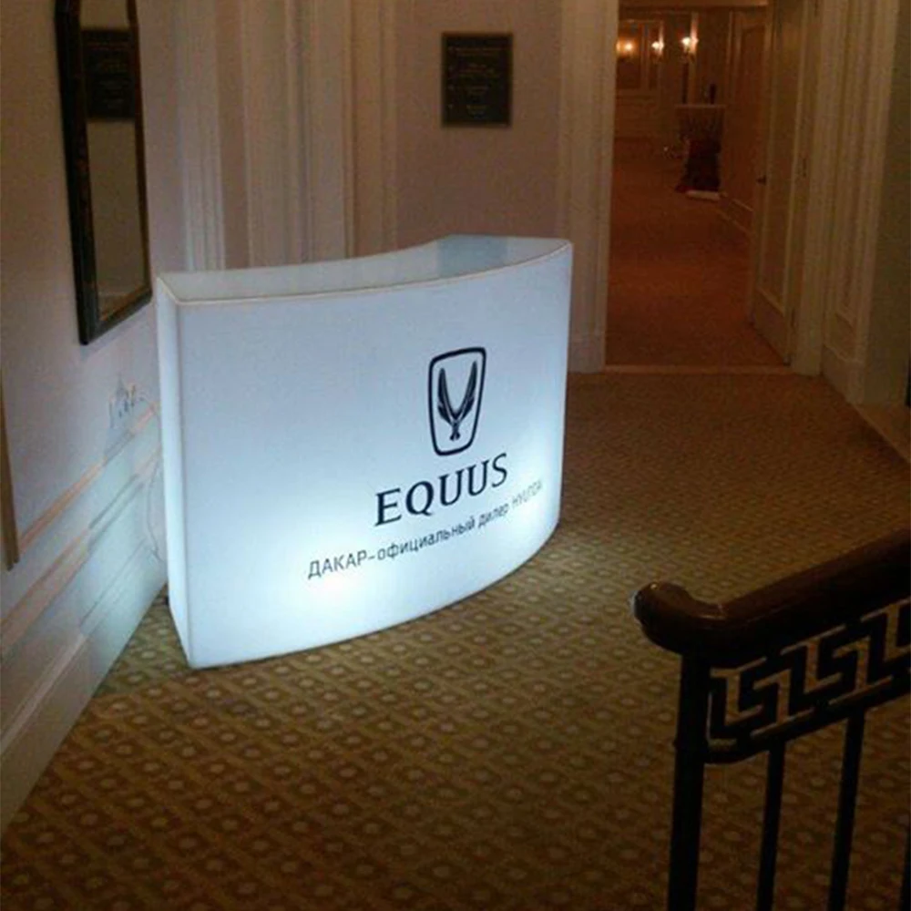 Portable Pe Plastic Patio Furniture Waterproof Led Table Party Disco Minimalist Bar Furniture Lighted Table And Stools For Rent