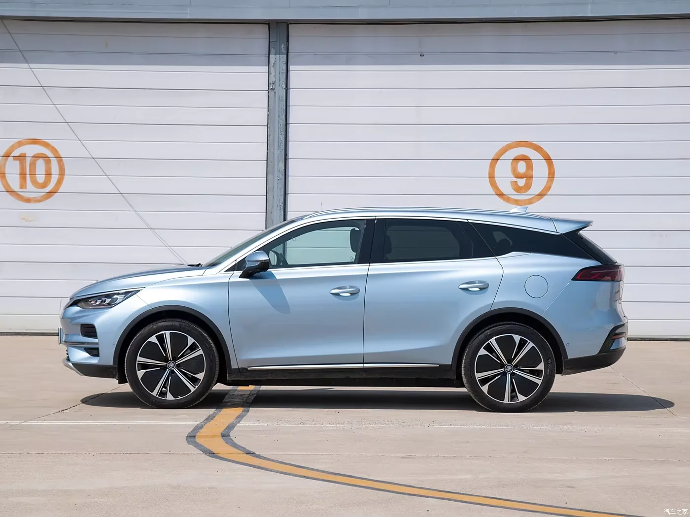 BYD Tang ev 2024 флагманский 7-местный автомобиль с 7 седла Новый энергетический 5-дверный внедорожник 100% электрический