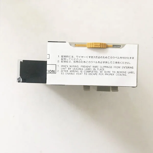 Рапира ткацкого станка бренд омрон модуль с моделью CJ1W-DA08C Для Оригинальное качество