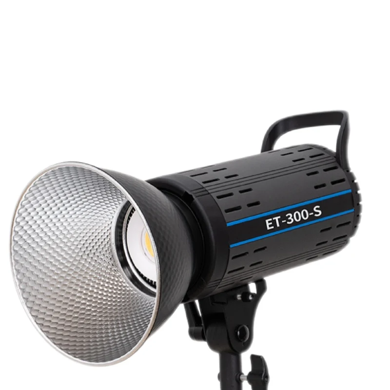 Portable 32005200K Color Temp Video Light Set for TikTok Photography Studio Needs