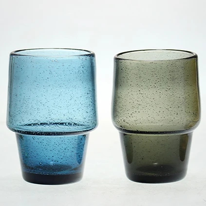 Manufacture China handmade newest design different colored unique shape drinking glasses wine bubbled glass