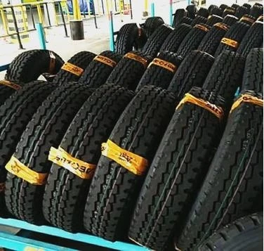 High Quality Chinese Brand Aeolus truck tyres factory E4 certification 11.00R20 for sale