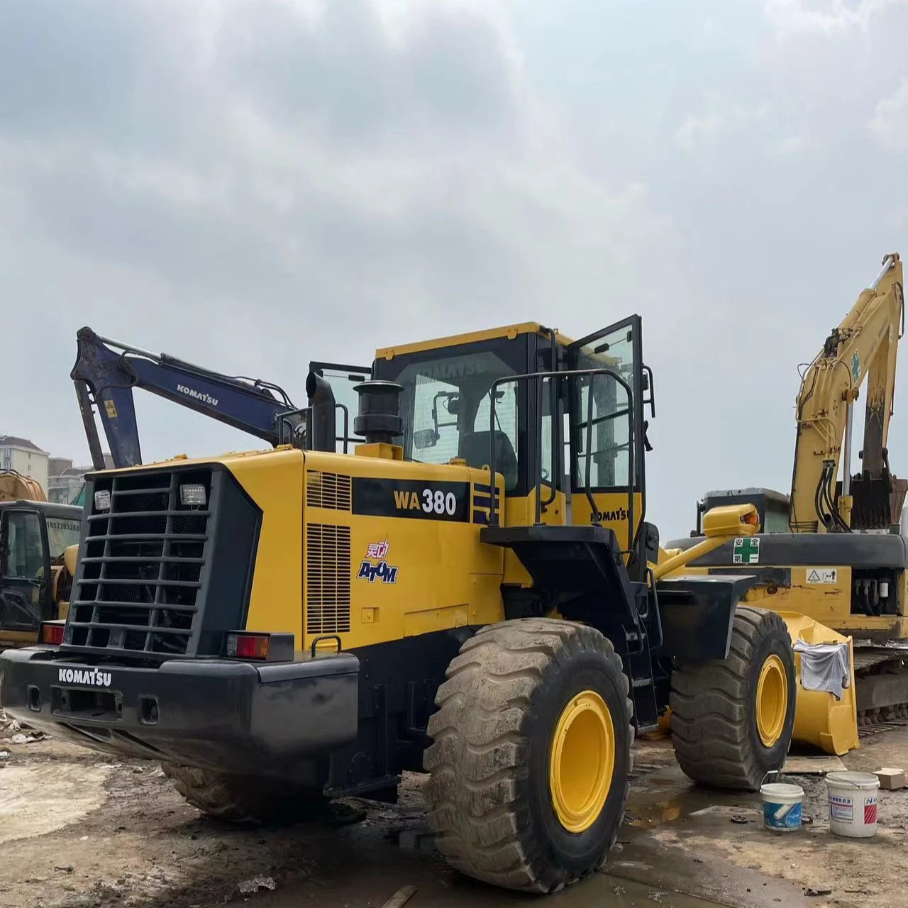 High Quality Original Used Komatsu 380-6 WA380 Second hand Wheel Loader For Sale