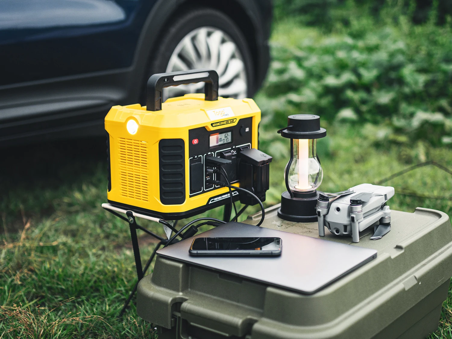 US JP Stock Energy Storage Battery Solar System 1000W Peak 2000w All In One Solar Generator Portable Generator For Home Backup