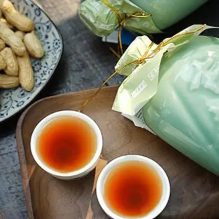 Gu Yue Long Shan Shaoxing Huadiao Wine aged 8 years