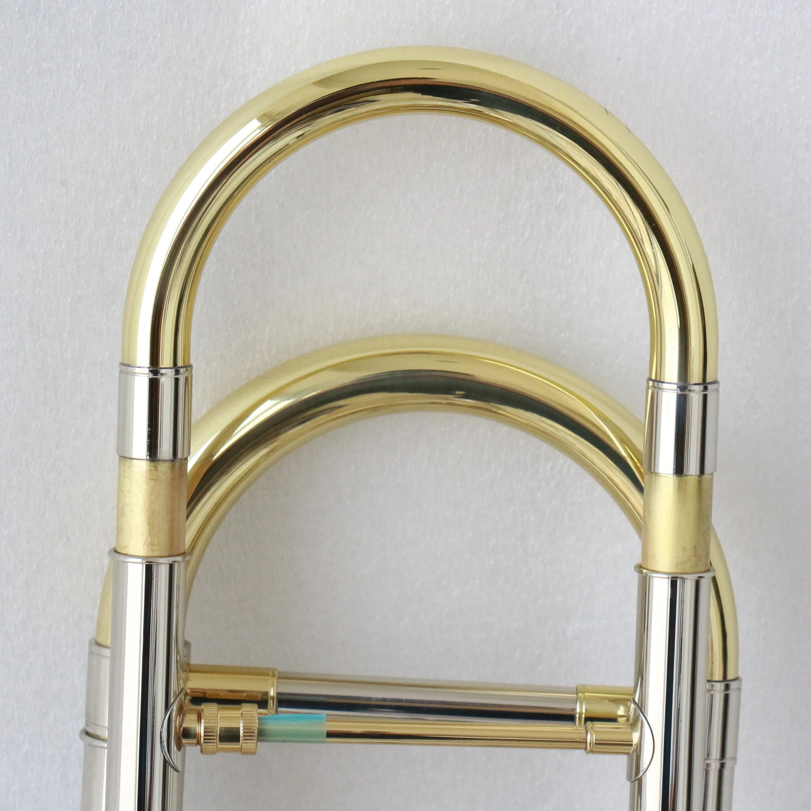 Gold lacquered Thayer valve trombone instrument Bb/F high quality trombone