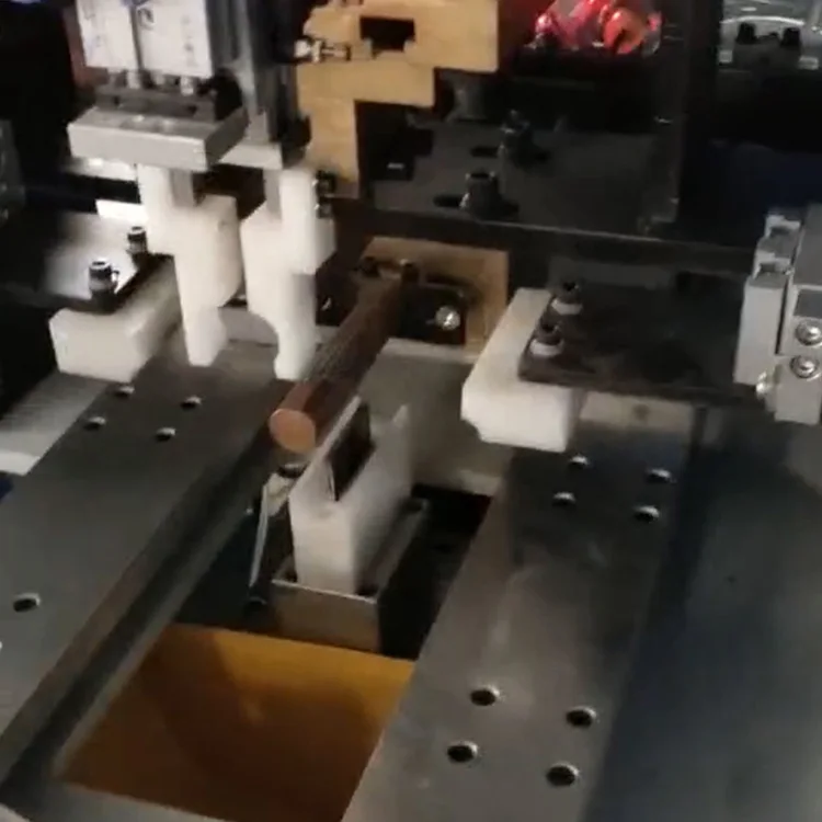 Pneumatic latern net welding equipment manufacturer, low price wire mesh spot welding facility for storage shelves