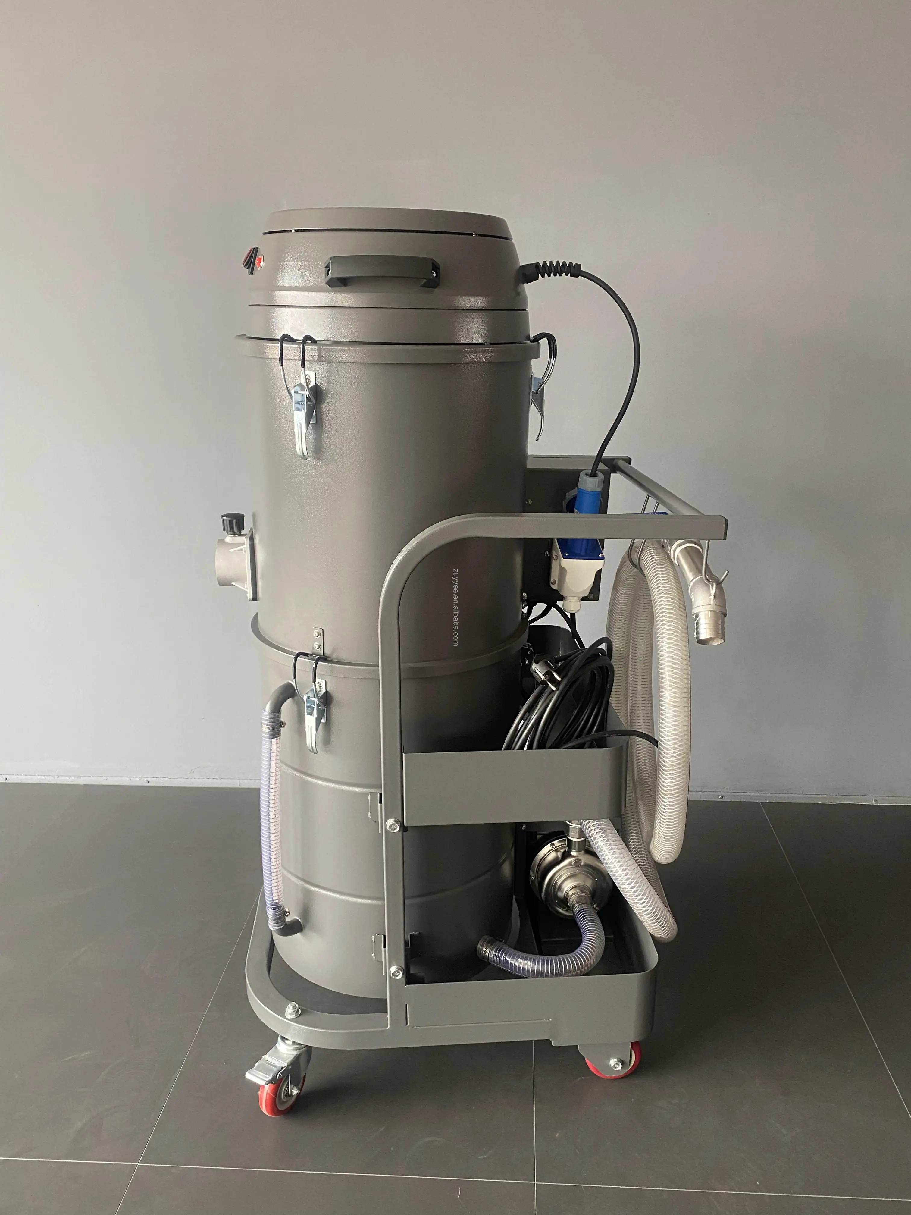 ZUYYEE 220/110V  Oil and Chips Vacuum Cleaner with  80L Wet & Dry Capacity Solid-Liquid Separation Electric drainage system