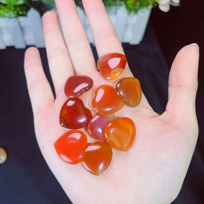 Hot Sale Natural Crystals Carnelian Heart Pendent Ornament Dream Amethyst Carving Craft For Healing Home Decoration