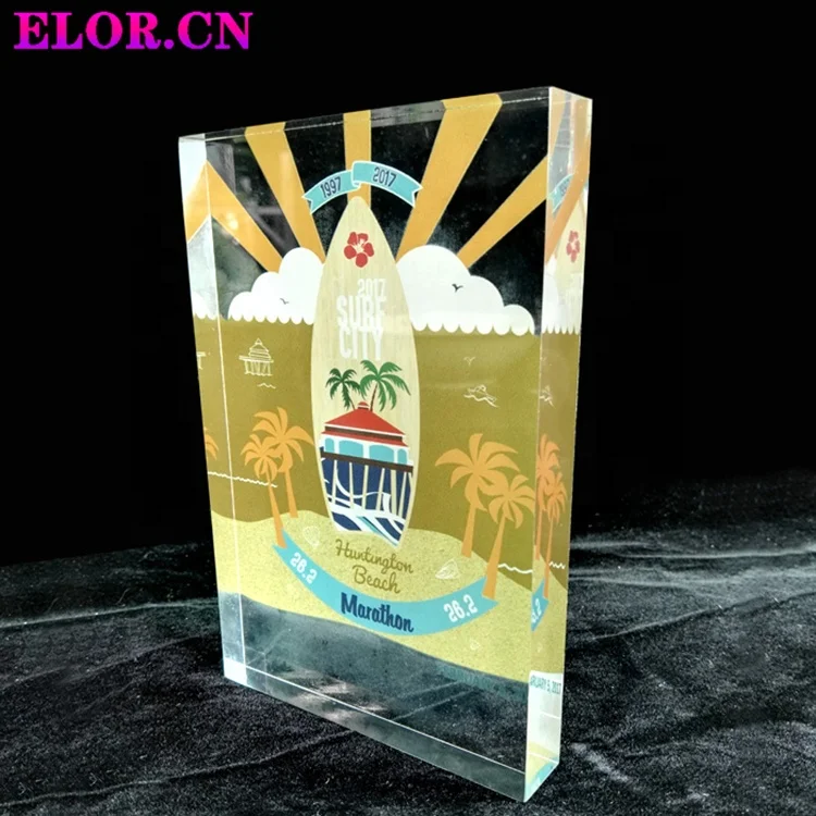 Specially Shape Acrylic Trophy Awards UV Printing Colorful Marathon Trophy Good Looking Customization By Your Design