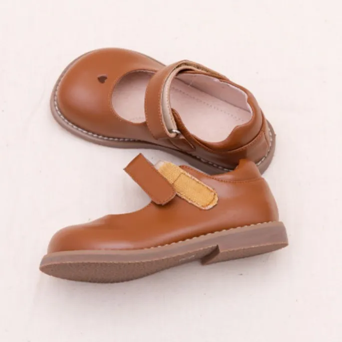 Hot Sale Heart Pattern Breathable Rubber Sole Heel Kids White Girls Shoes Wholesale