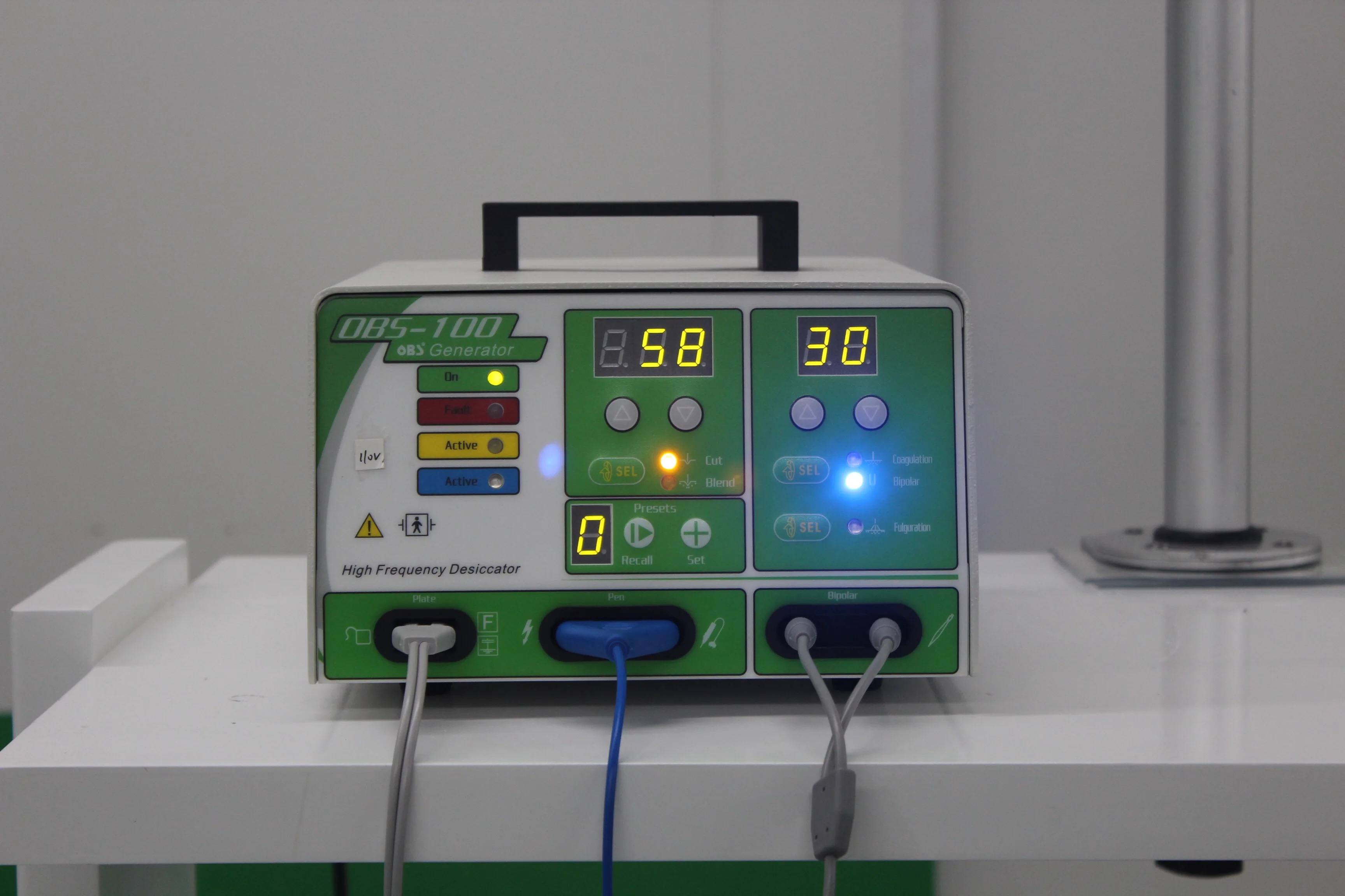 CE ISO approved Electrosurgical Electrosurgery Unit OBS-100C(I) electrosurgical generator