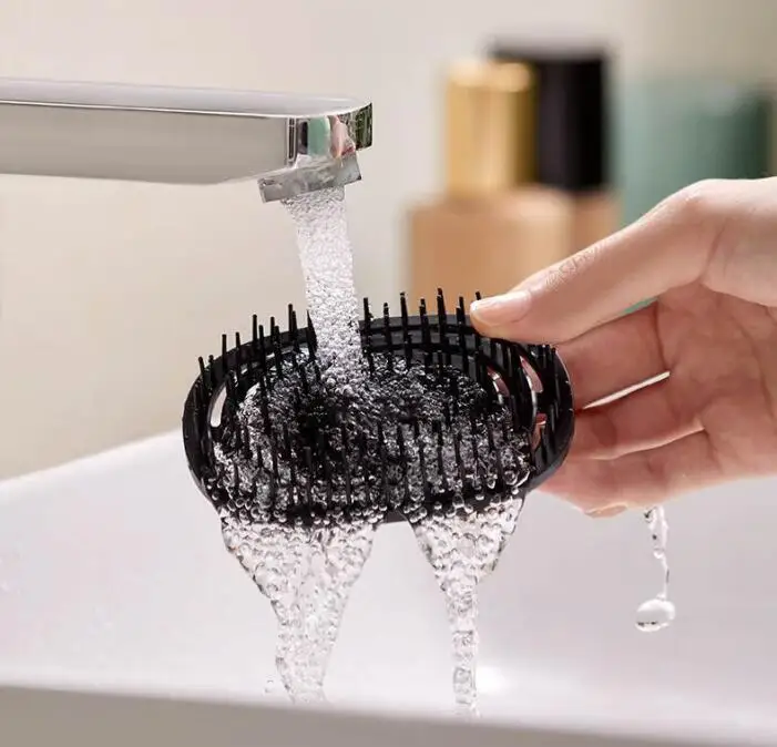 Rechargeable scalp massager brush with red light stimulation and oil atomization technology