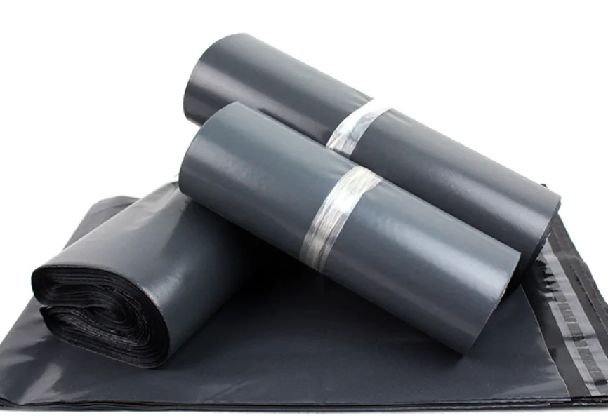 usps  ups fedex dhl amazon 14 staples 7 target 7 ebay 6 etsy  Poly mailer