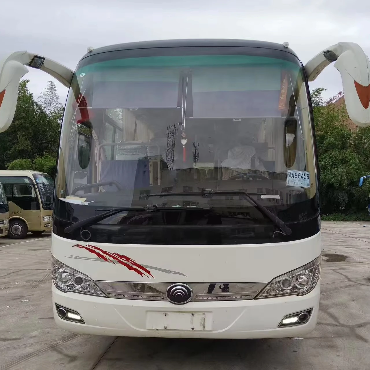 Used Yu Tong ZK6116 Coach with Good Condition 50 Seats Left and Right Hand Drive For Sale