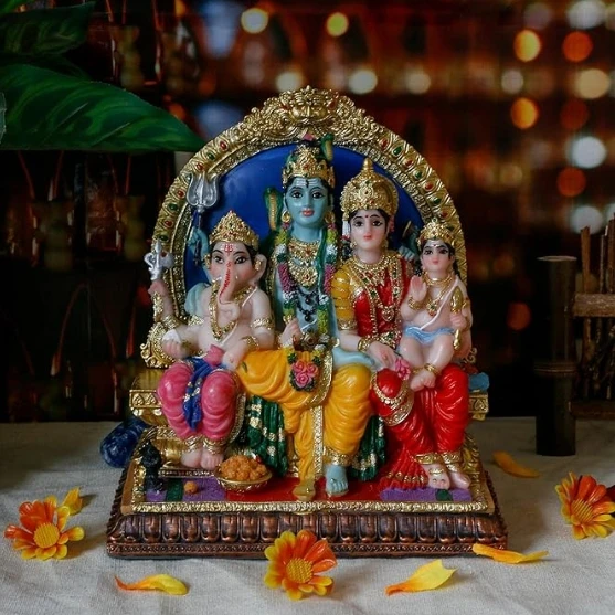 Resin Hindu god Shiva family statue Religious statue. Home decoration