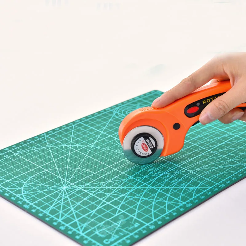 Electric Cloth Cutter Rotary Fabric Cutter Shears