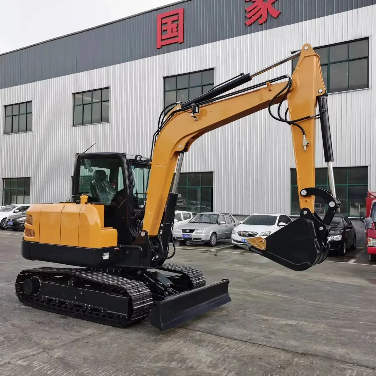 China excavator price 3.5ton 4ton 5ton mini excavator 6ton 6.5ton diesel crawler excavator for sale