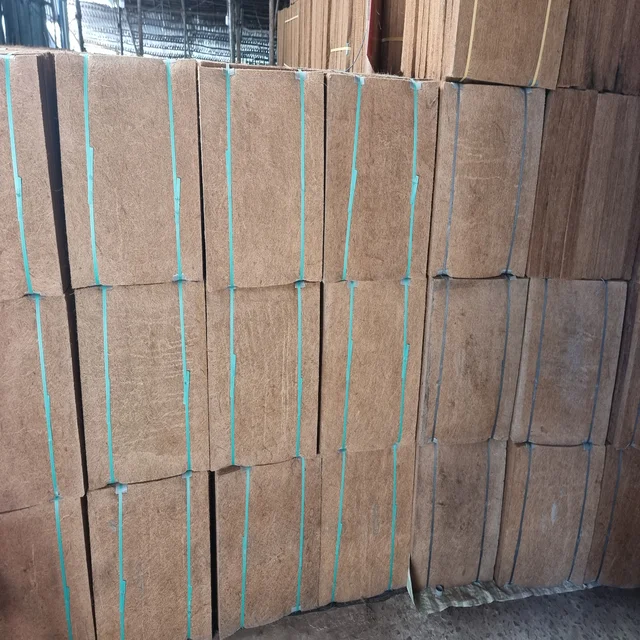 TOP SELLING NEW PRODUCT FROM NATURAL COCO ITEM COCO FIBER BRICK GOOD INSULATION MOISTURE RESISTANT FOR HOME GARDEN EXERCISE AREA