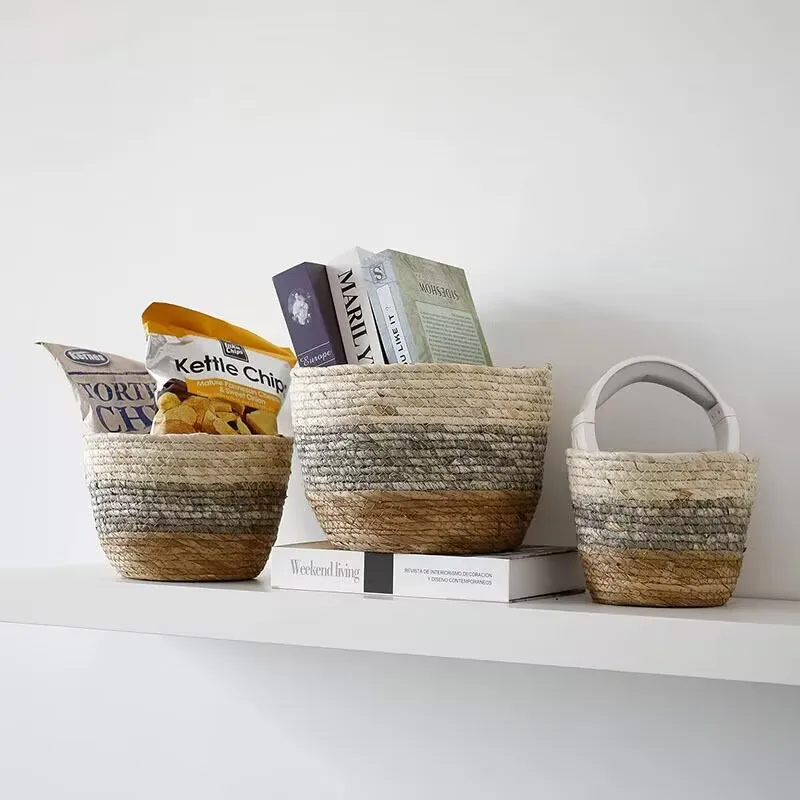 Round straw basket Seagrass Flower Basket hand-woven Straw weaving plant pot with plastic inner