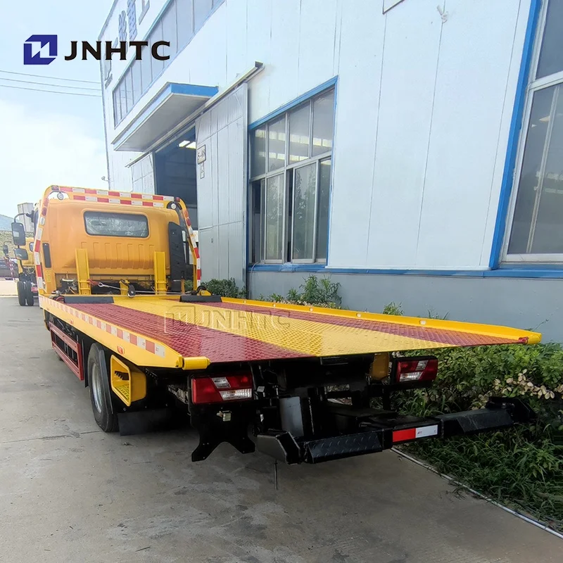 Cheap Price JMC Tow Truck Wrecker 4-5 ton Chinese Wrecker Truck Road Wrecker Tow Truck On Hot Sale