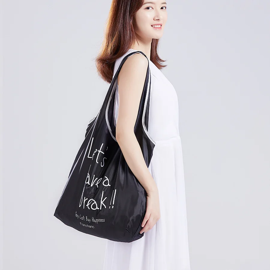 Cheap ripstop Polyester pleated eco friendly Pouch foldable Nylon Bags folding reusable shopping bag with custom logo