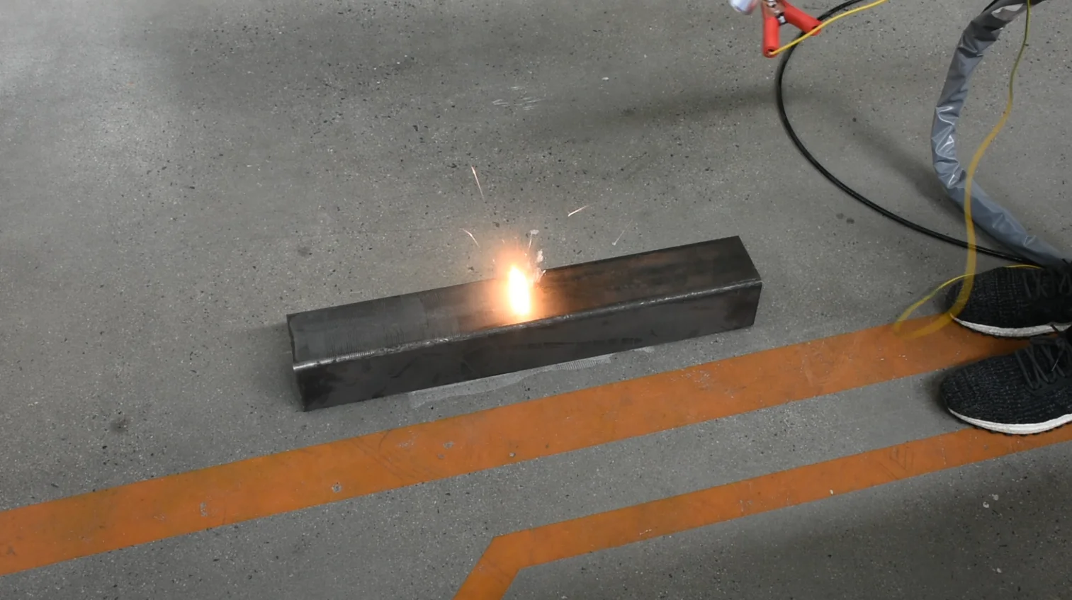 Factory Price 1500W Metal Stainless Steel Aluminum 4 in 1 Handheld Laser Welding Machine