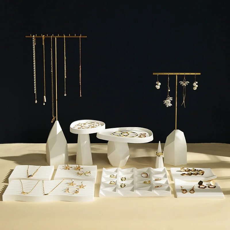 White Irregular Plaster T-Shaped Jewelry Display Stand Earring Rack Ring Storage Tray Accessories Display