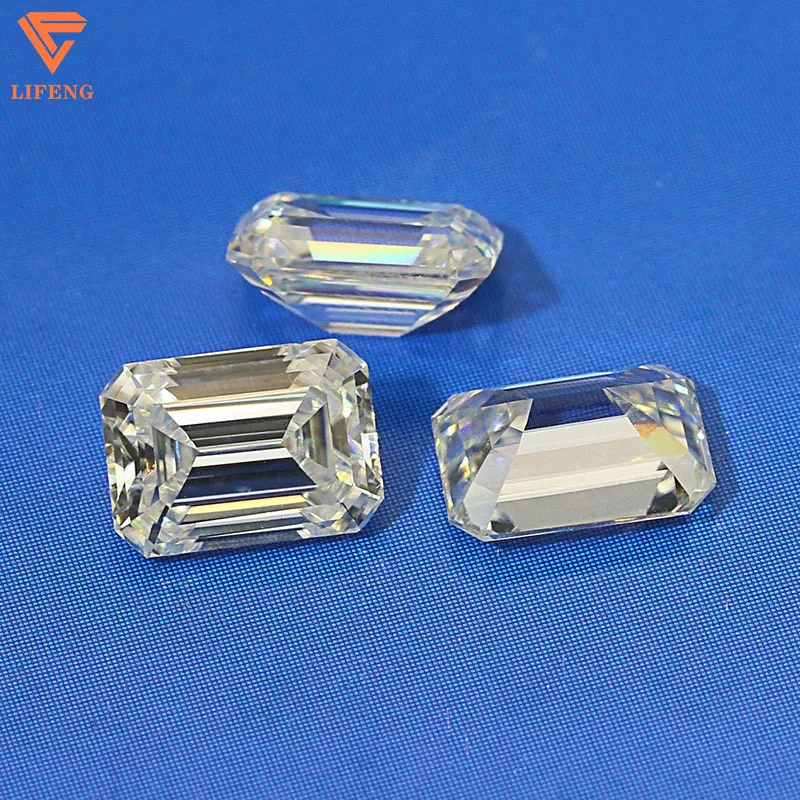 Hot Selling Fashion High Quality Emerald Cut Diamond Jewelry Artificial Grandmother White Gsynthetic Corundum Gemstone