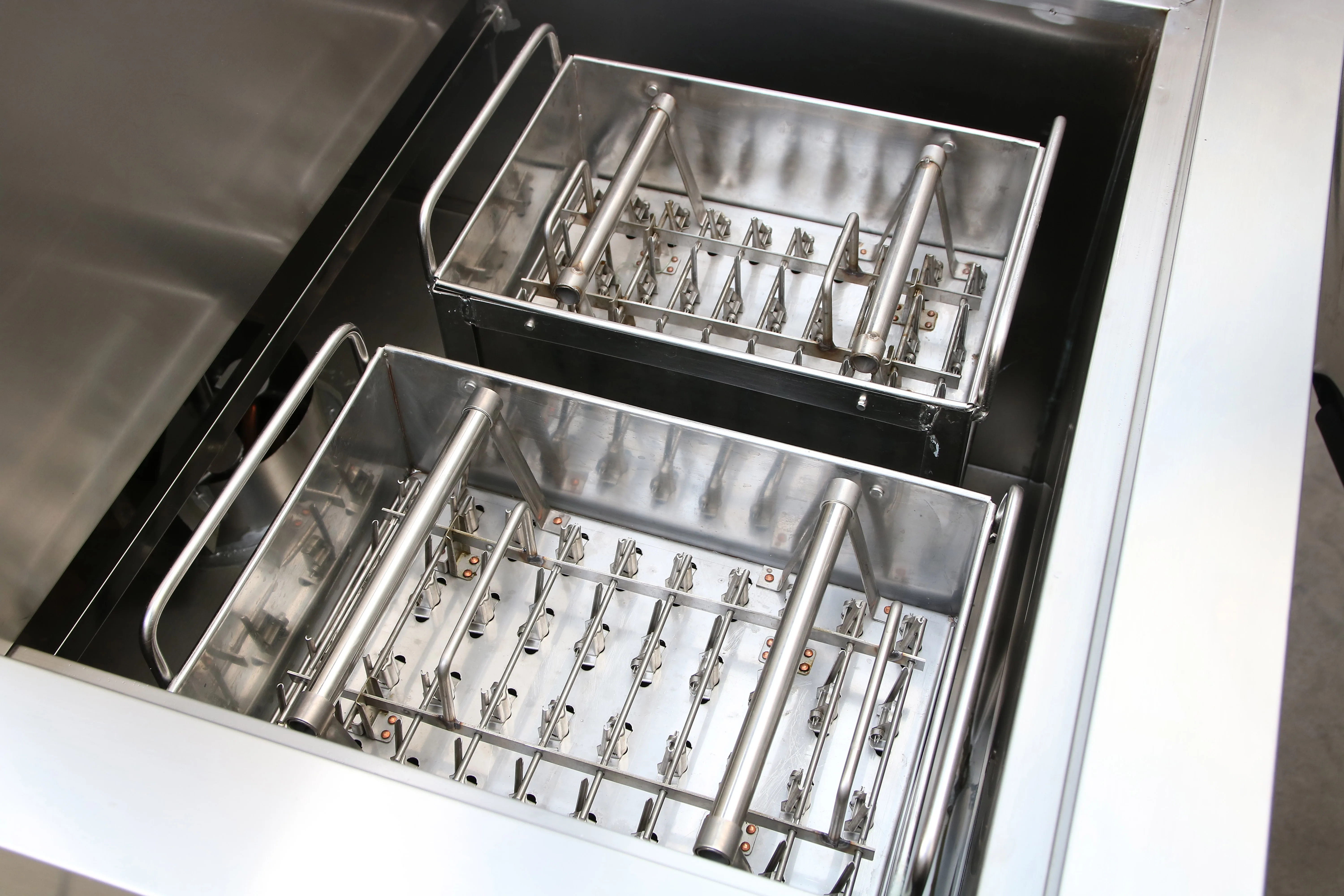 Hot Selling In Malaysia Good Price 2 Molds Stick Ice Cream Lolly Machine