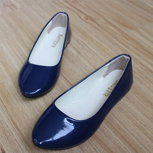 New Autumn and winter adult Fashion Korean leather flat Flat pointed casual shoes women the work shoes casual shoes