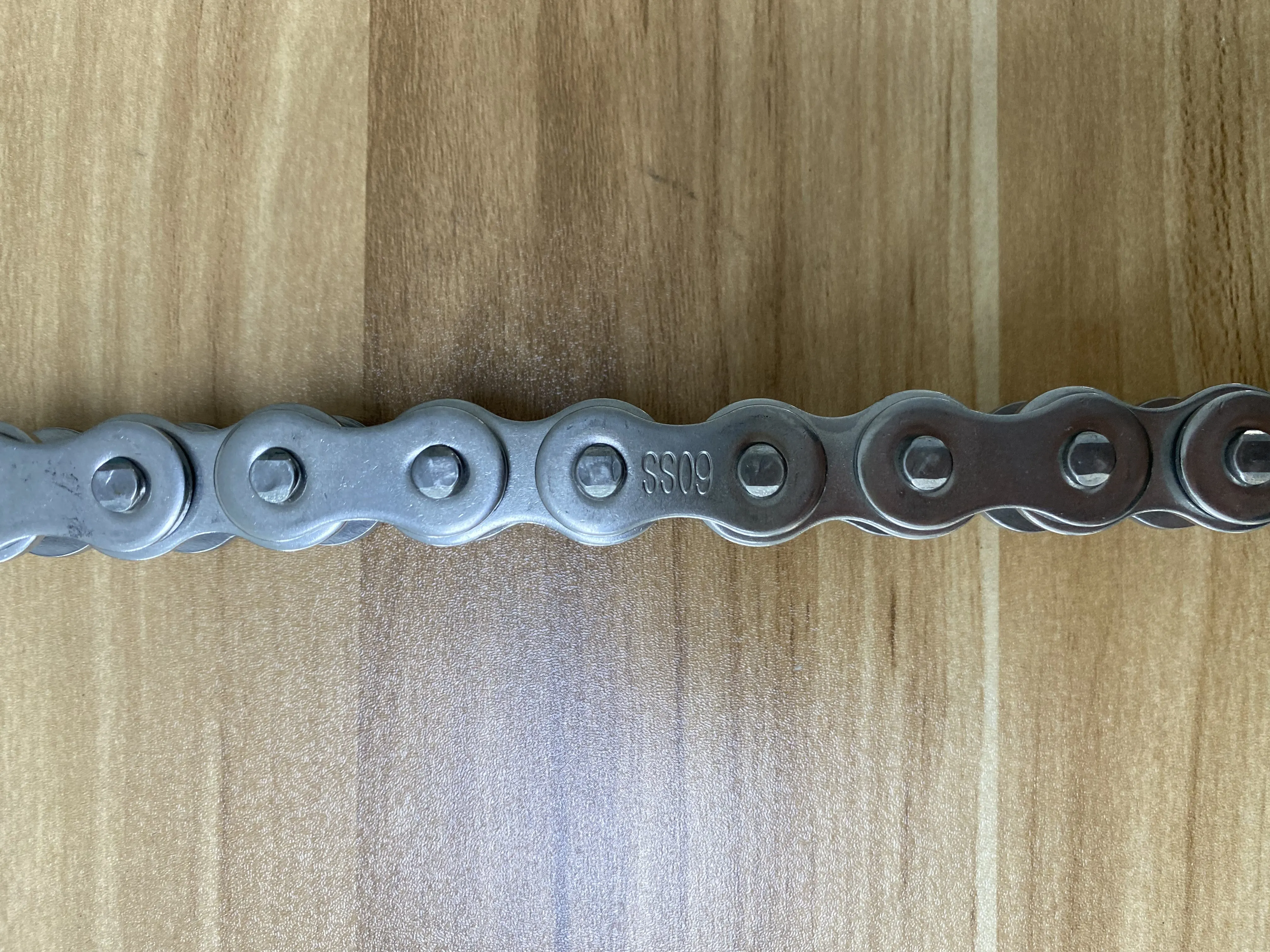 Professional Manufacture Cheap Customize Single Row Precision Roller Chainy