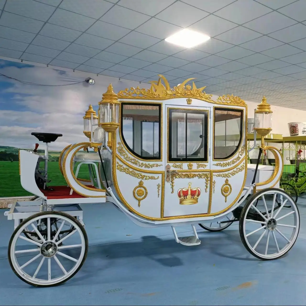 horse and carriage wedding decorations Sightseeing vehicle in scenic area tourist car
