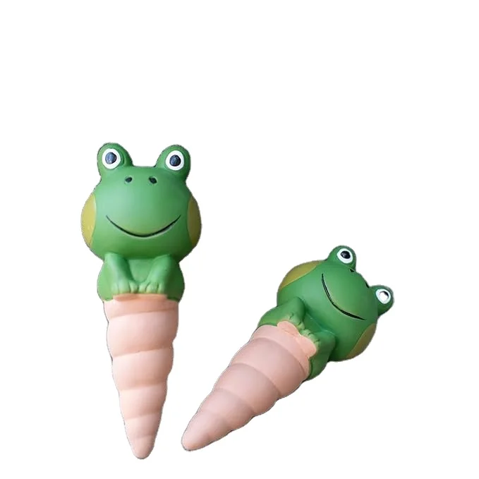 Frog Shaped Self-Watering Spikes - Effortless Plant Care for Your Garden, Cute and Playful Design for Indoor and Outdoor Plants