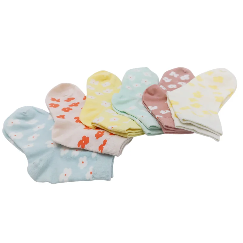 China Supplier Ogallabe Fashion Casual Ankle Socks Stocking For Women