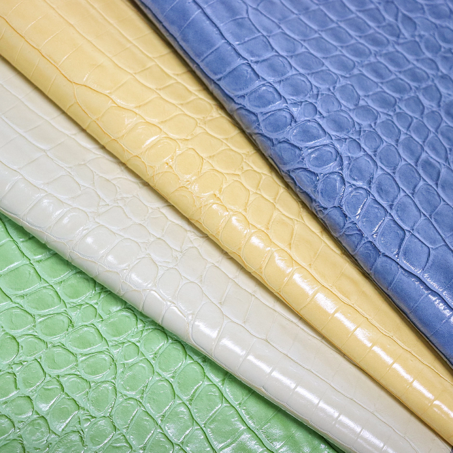 Durable Using Coloful Animal Crocodile Pattern PU Synthetical Leather