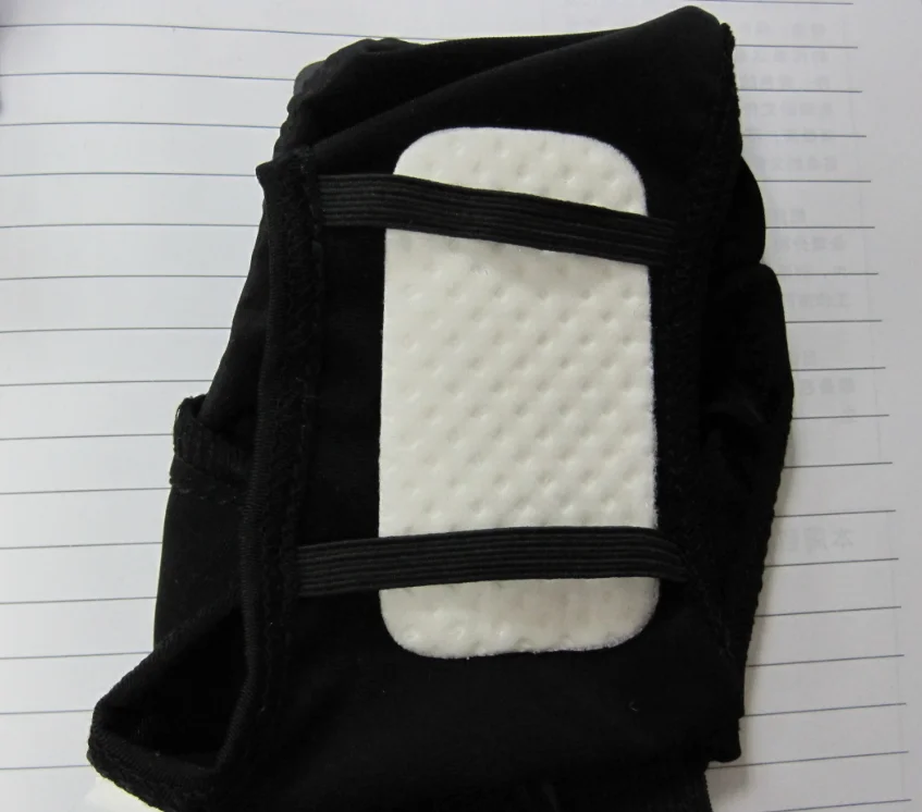 disposable sanitary dog pads with 3 sizes, be used together with dog pants