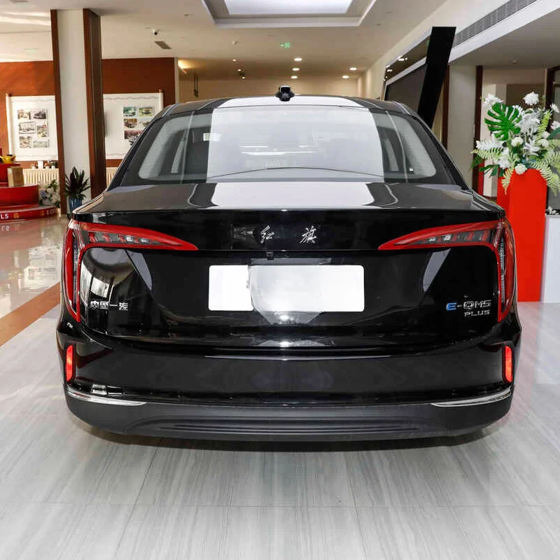 In Stock EQM5 Used Car Adults Electric Auto Chinese Cheap Electric Car Second-hand New Energy Vehicle Hong Qi EQM-5 EV Car