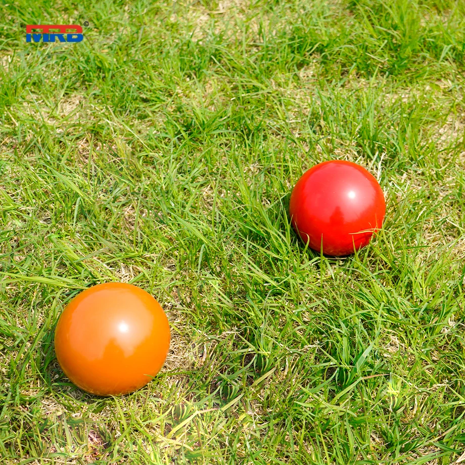 Deluxe 8 Resin Bowls Bocce Game Set Red Green Sports Outdoors