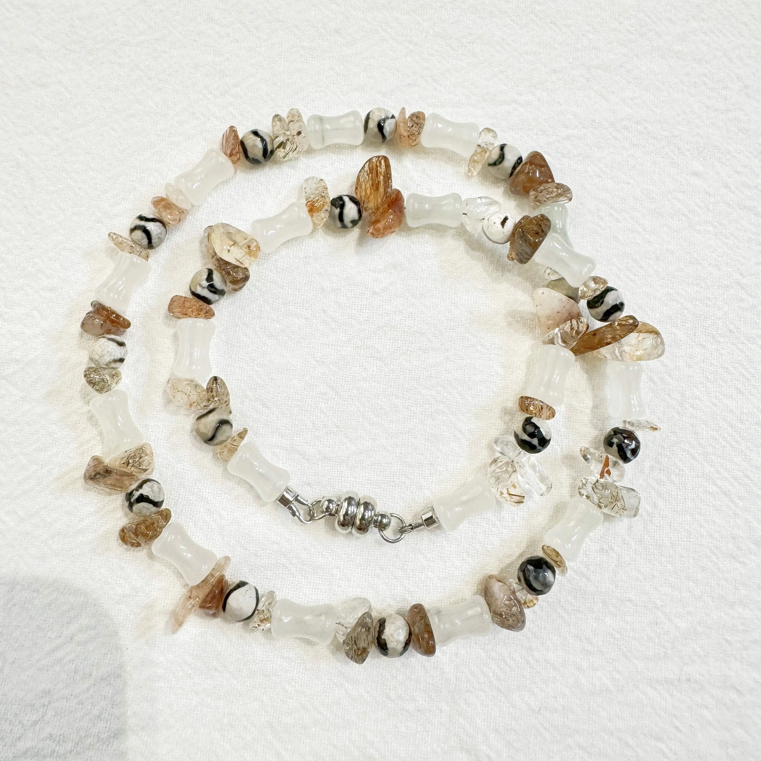 XIYIZI Macaroon Colorful Beads Crystal Pearl Turquoise Natural Stone Handmade Necklace Custom Wholesale With OT Magnetic Buckle