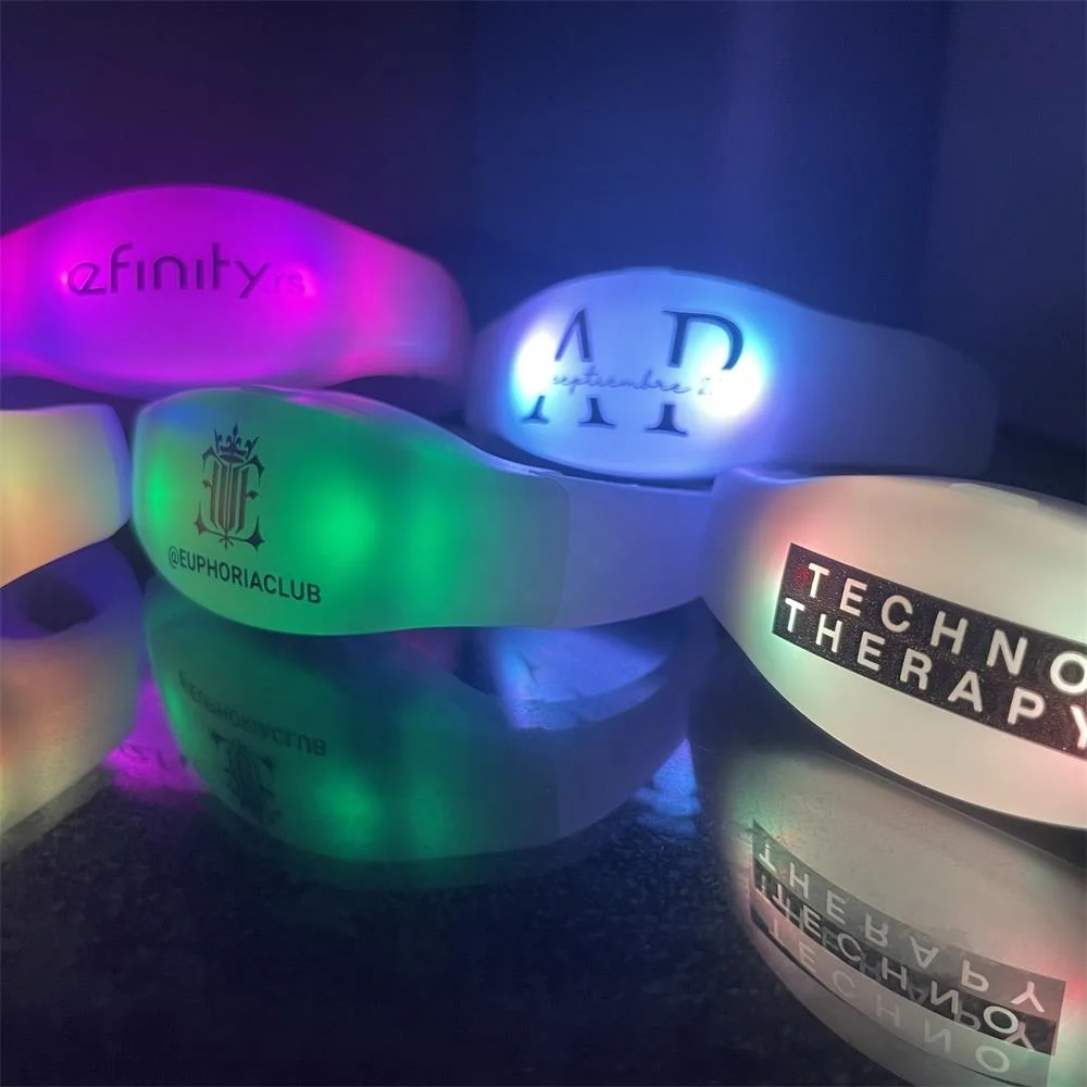 Hot Selling Blank Bracelet Programmable Remote Control LED LED  Silicone Wristband