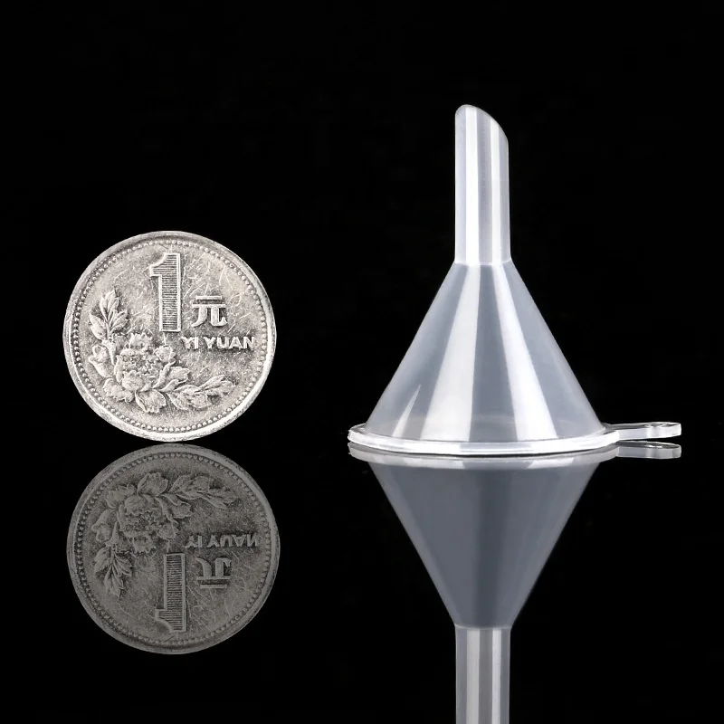 Factory Directly Cheap Laboratory Use Transparent Color PP Material 31*39 mm Mini Plastic Funnel