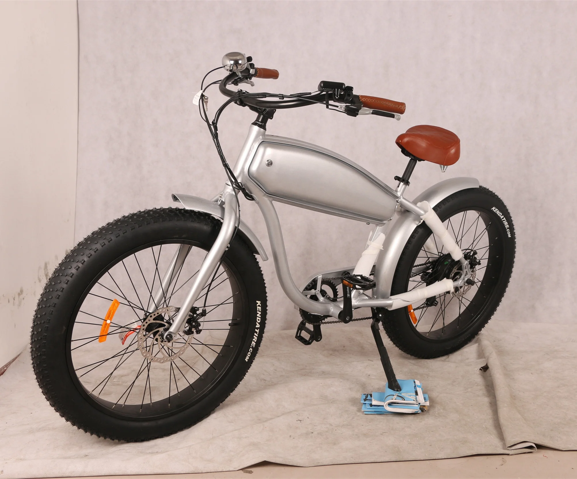 Factory Direct Sales China Factory Price Fat Tire Bike With 26*4.0' Big Snow Electric Bike