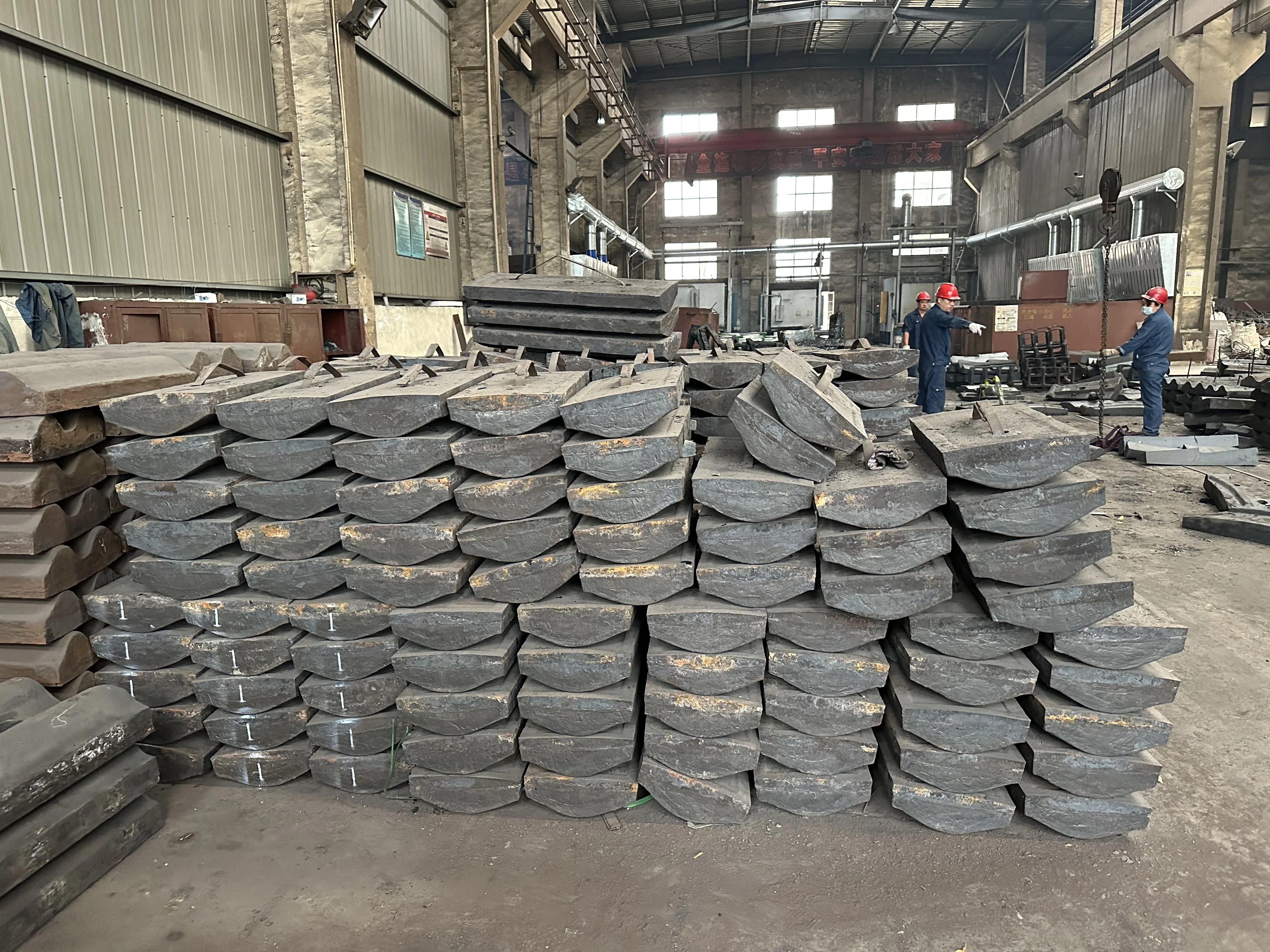 Factory produce high quality Bimetal Hard-wearing Compound Liner Stairs-Shaped Bimetal Compound Liner for Rod Mill well price