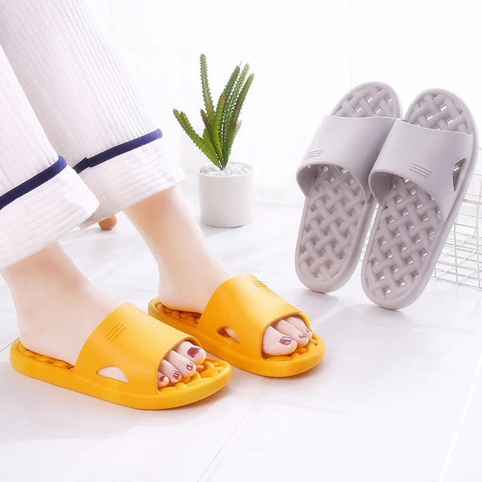 Factory New Anti-slip Bathroom Slippers for Couple Summer Hotels Homes Indoor Men And Women Showers Slippers