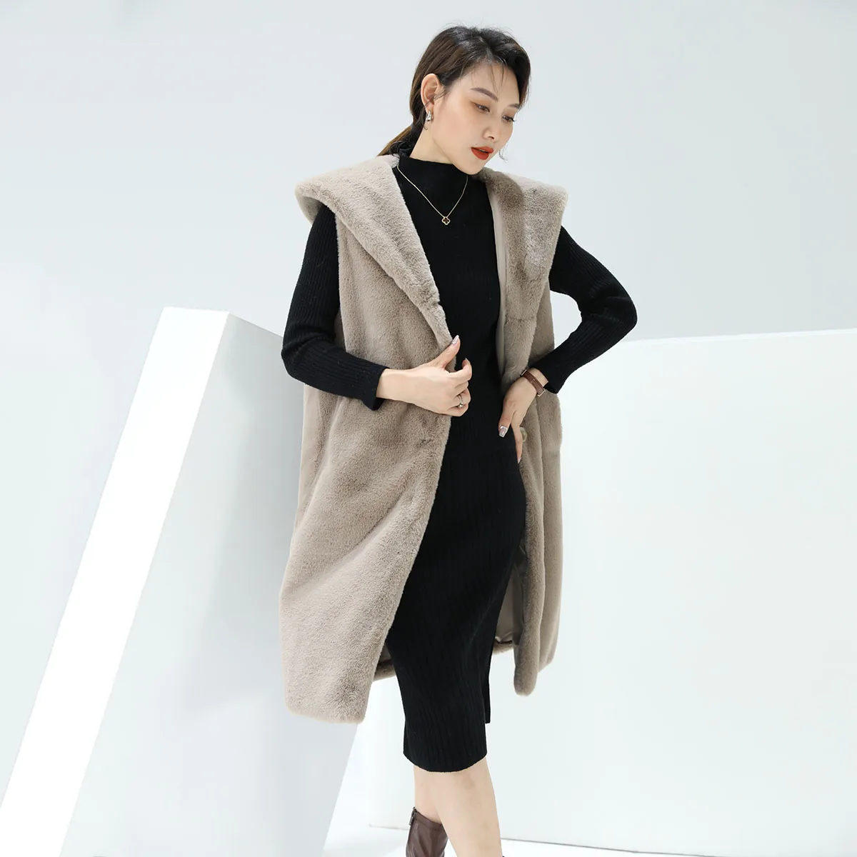 2022 fashion winter warm thick polyester khaki long faux rex rabbit fur women ladies sleeveless coats vest for hooded