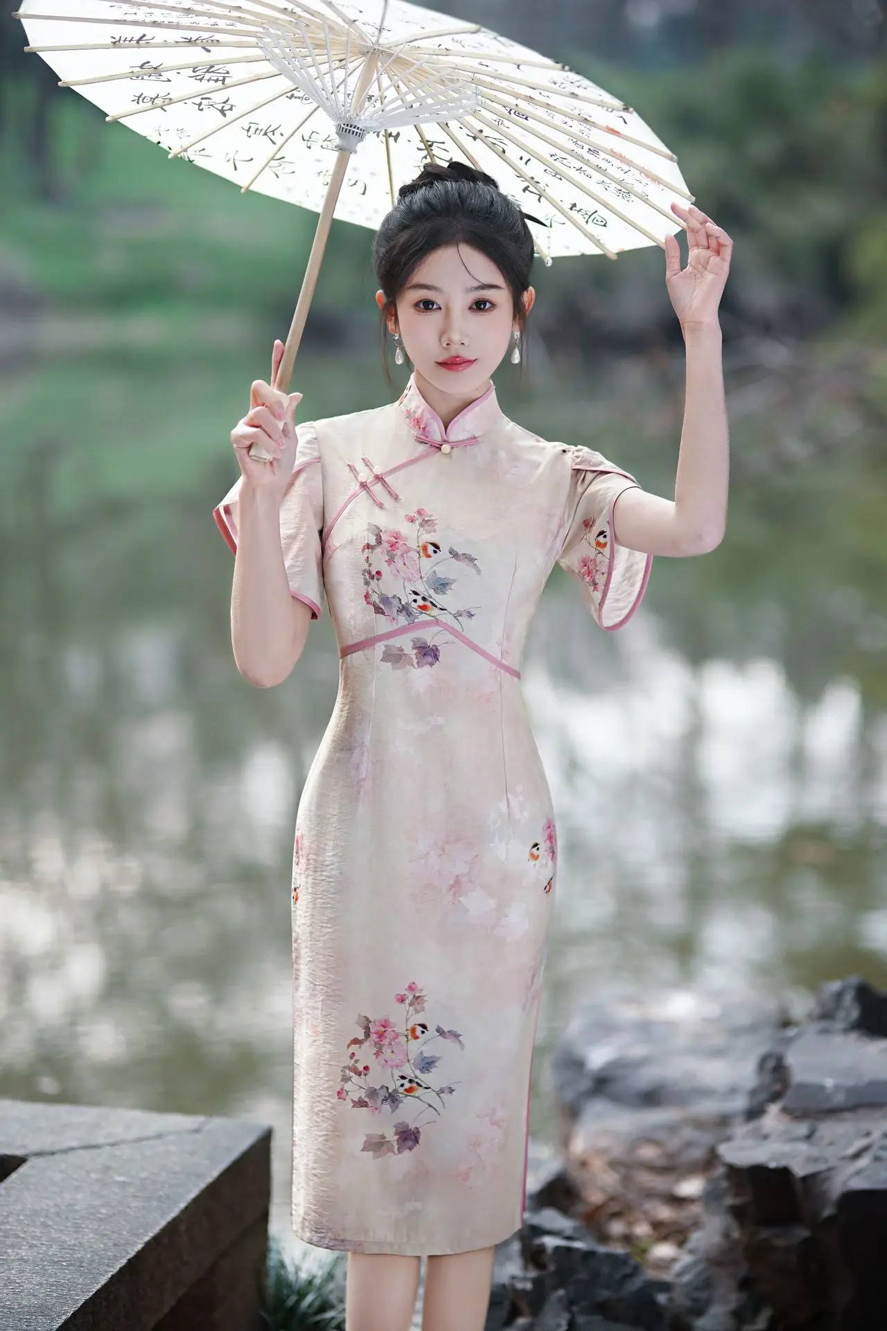 Modern Elegant Flattering Puff Sleeve Mid-Length Daily Modified Cheongsam Fashionable Beautiful for Adults