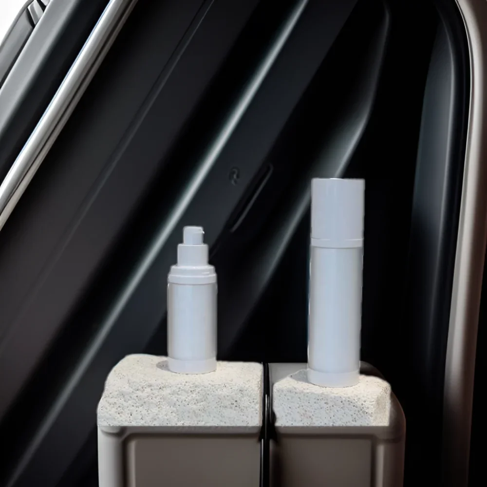 Industry Hot Sales 30ml 50ml Simple style Carry it with you when traveling Repeatable Filling White Airless Pump Plastic Bottle