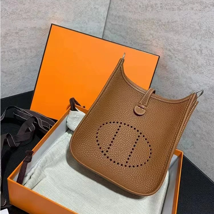 Mirror Quality Mini Messenger Bag Famous Designer Brand Cowhide Nappa Lychee Evelynn Pattern Hollow Bucket Single-Shoulder Bag
