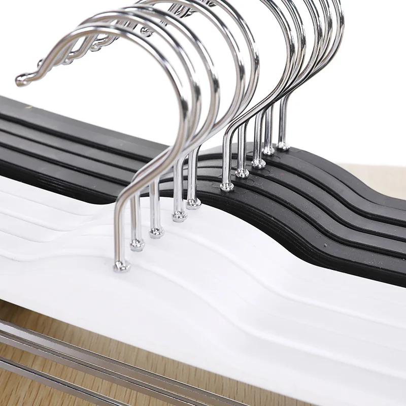 Brand Customized High-Quality Lightweight Plastic Hanger For Suit Imitated Black Plastic Trousers Hanger Bottom Hanger With Clip